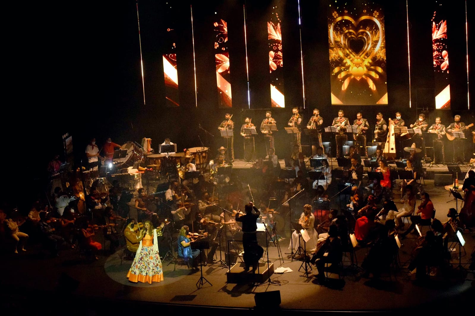 OFiT cerrará el mes patrio con Gala Mexicana dedicada a Juan Gabriel
