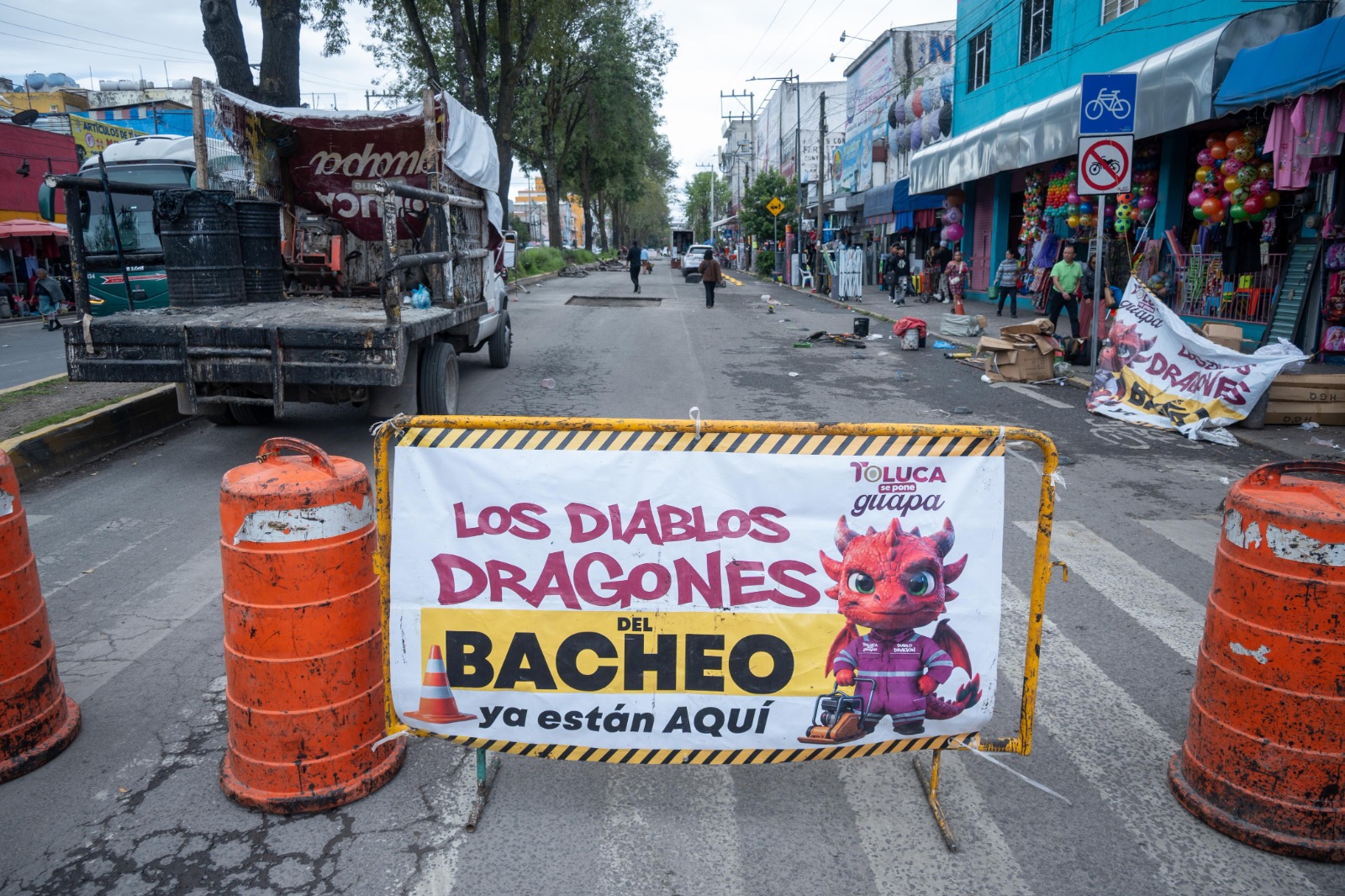 Invita Ricardo Moreno a las y los vecinos prever tiempos de traslado y usar vías alternas por labores de bacheo