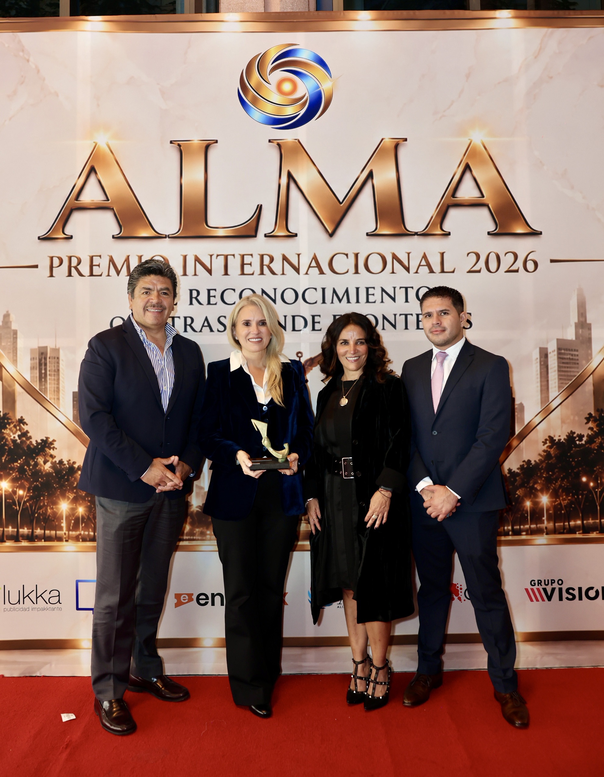 Romina Contreras recibe Premio Internacional ALMA 2026 por impulsar el arte y recuperar espacios públicos